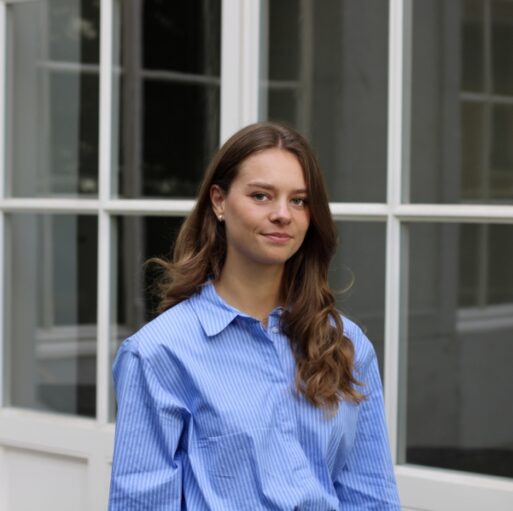 Lisa De Mazière - M&A Advisor at DCF.